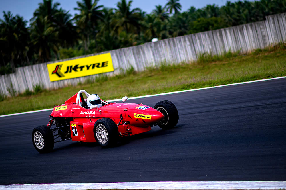 Professional f1 racing academy in India – Ahura Racing